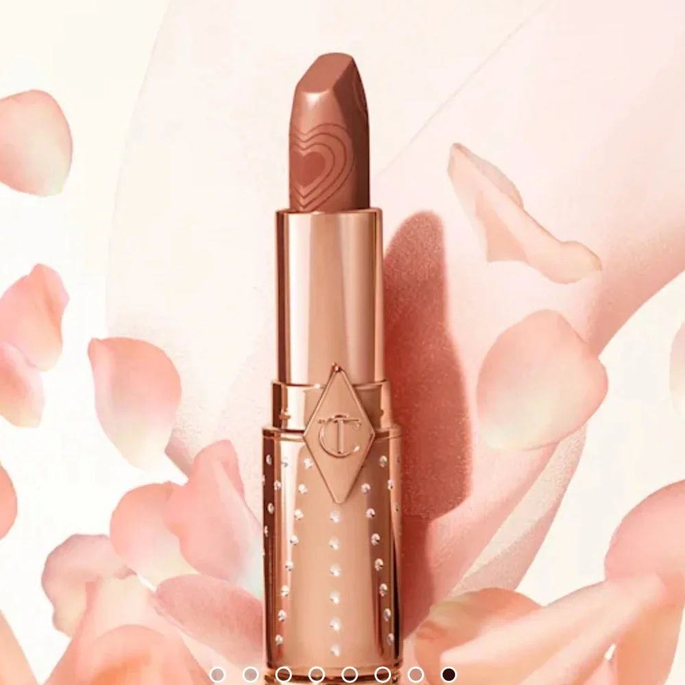 Charlotte Tilbury LOOK OF LOVE LIPSTICK K.I.S.S.I.N.G - NUDE ROMANCE